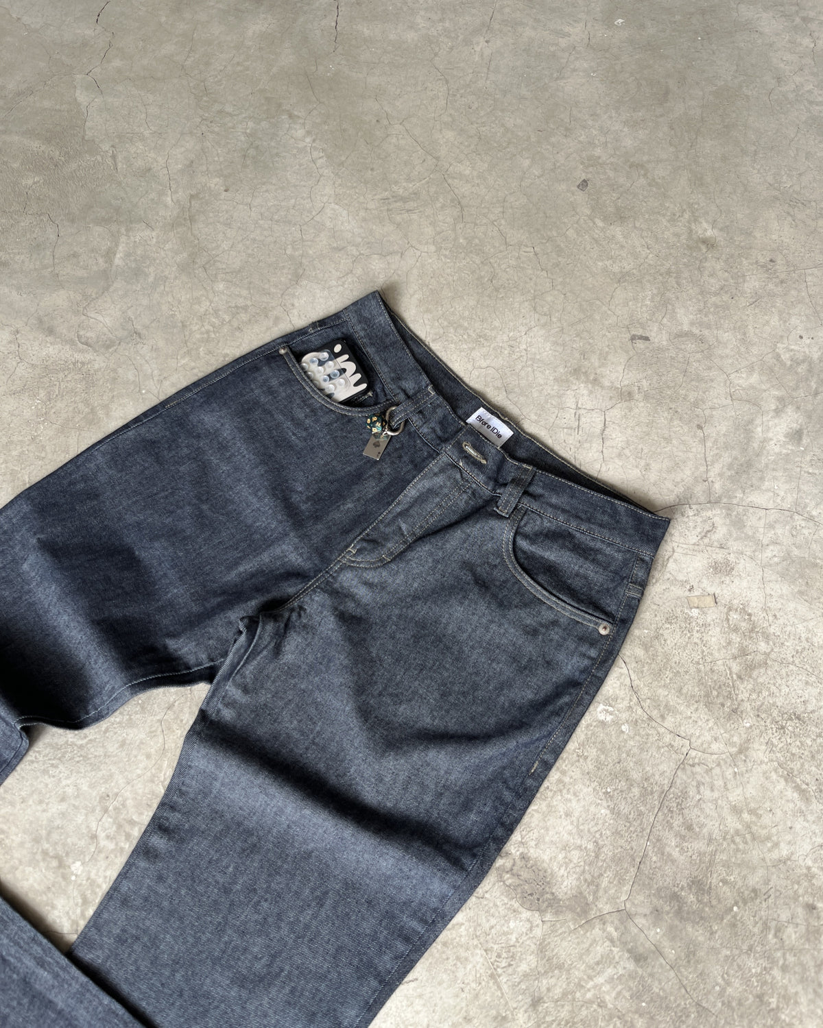 Jean Bootcut Raw Azul